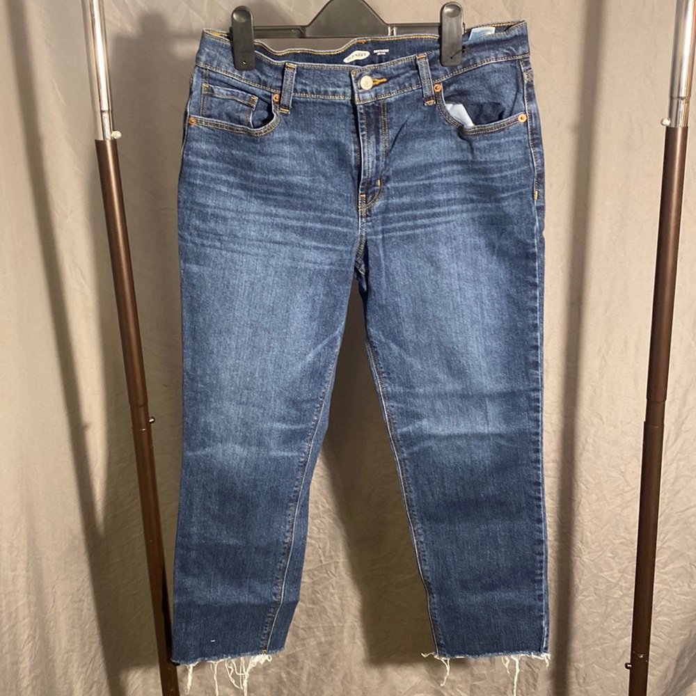 Old Navy Boyfriend Mid-Rise Jeans
